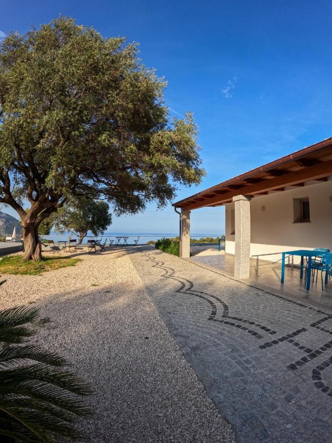 Hotel Pranos Turismo Rurale Cala Gonone Εξωτερικό φωτογραφία