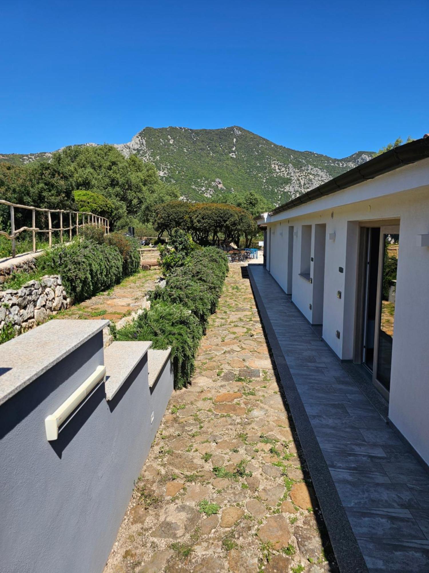Hotel Pranos Turismo Rurale Cala Gonone Εξωτερικό φωτογραφία